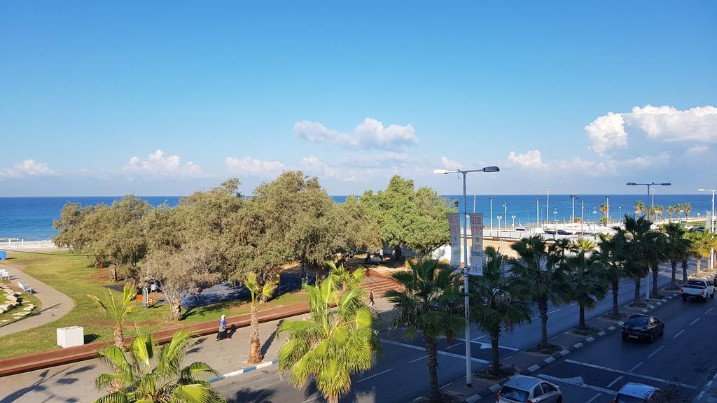 Spat Apartments Bat Yam Eksteriør billede