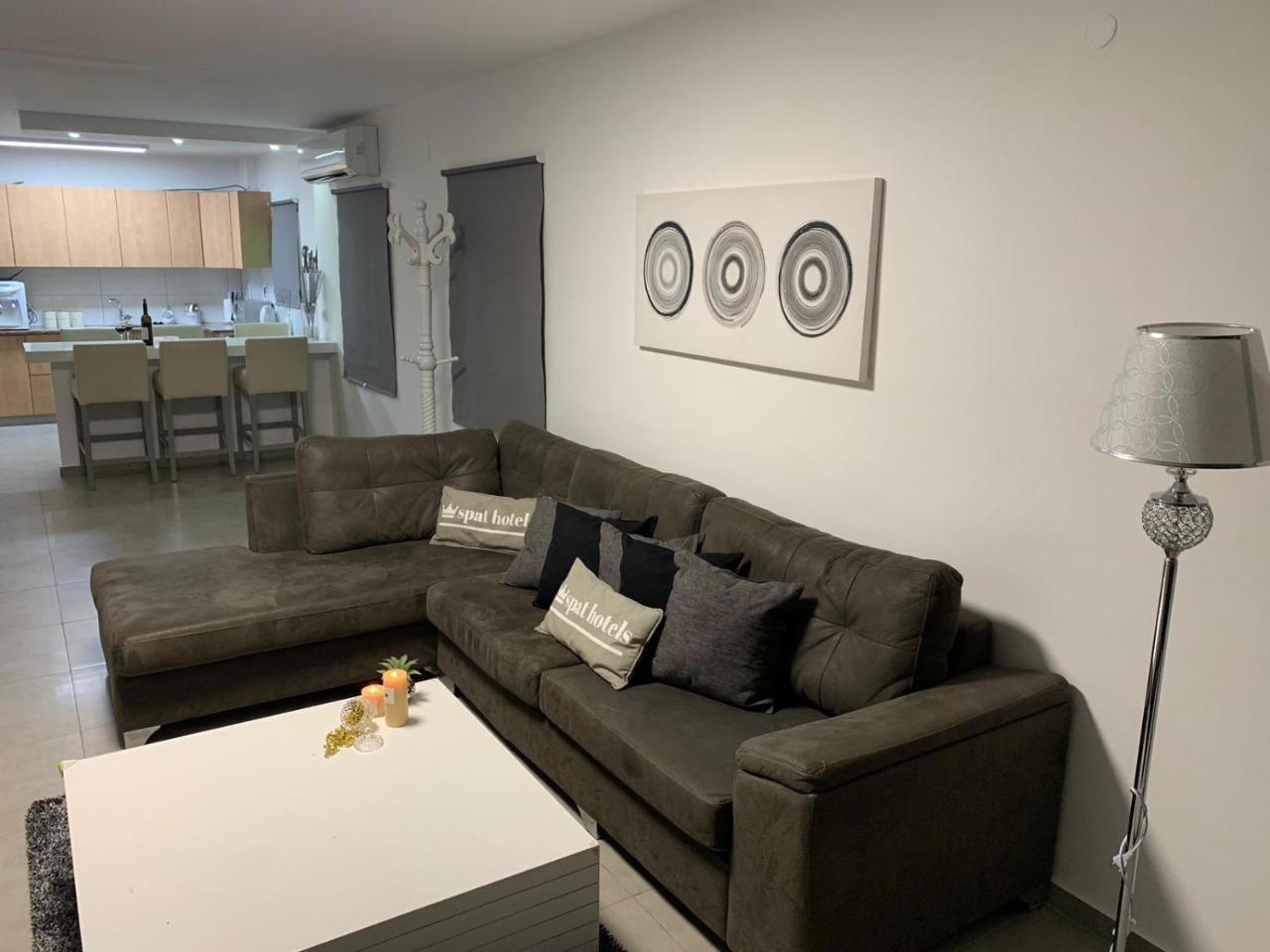 Spat Apartments Bat Yam Eksteriør billede